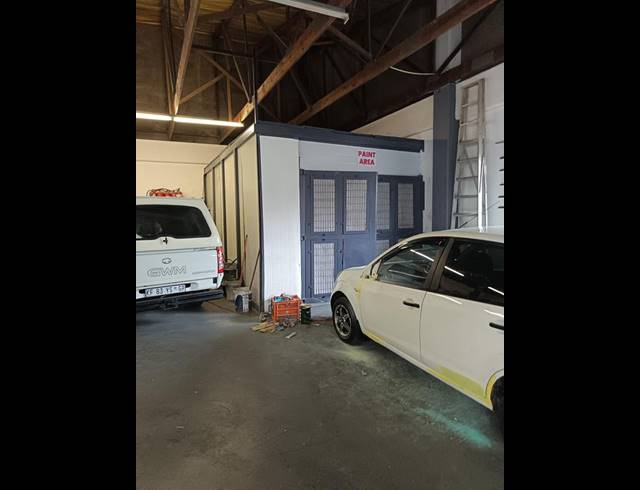 BUSINESS FOR SALE IN SPRINGFIELD